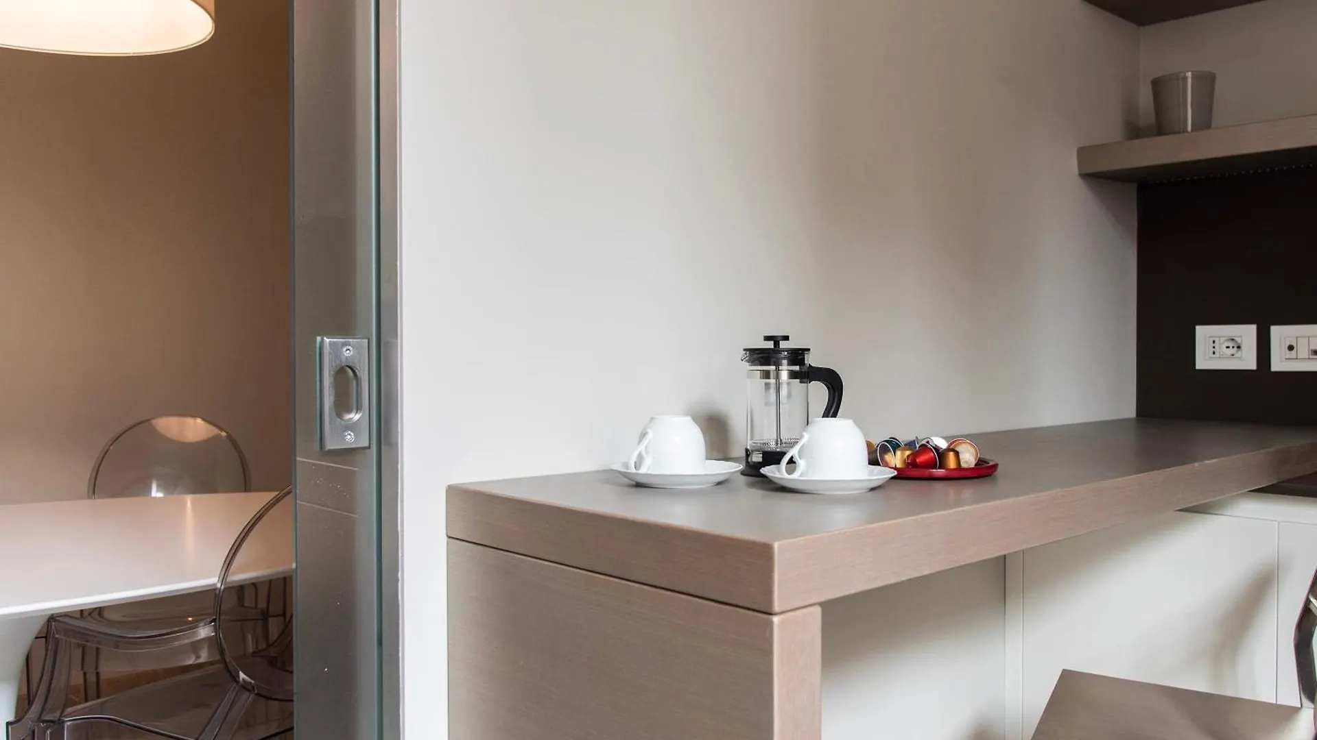 Youhosty - Chinatown Bright And Luxury Apartment 밀라노